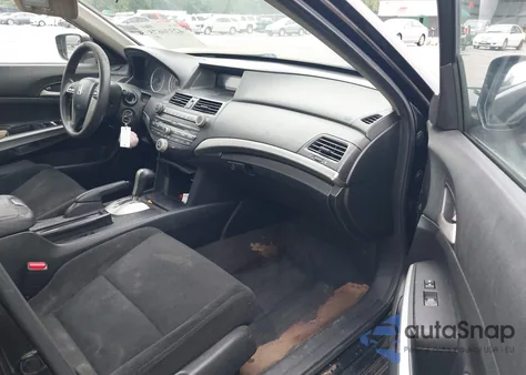 2010 Honda Accord 2.4 Ex z USA, uszkodzony, nr VIN 1HGCP2F77AA010448